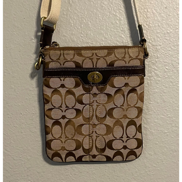 Coach Crossbody Bag Women Adjustable Signature Canvas Full Zip Leather Trim READ - Picture 1 of 12